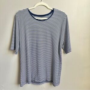 Lands' End Striped Tee Women 1X Navy Blue White Stripes Classic Preppy Nautical